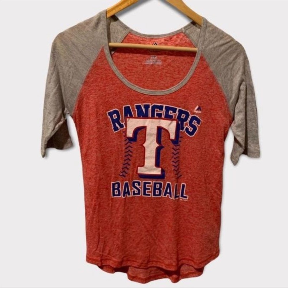 4/$24 Rangers Baseball Tee Size Medium